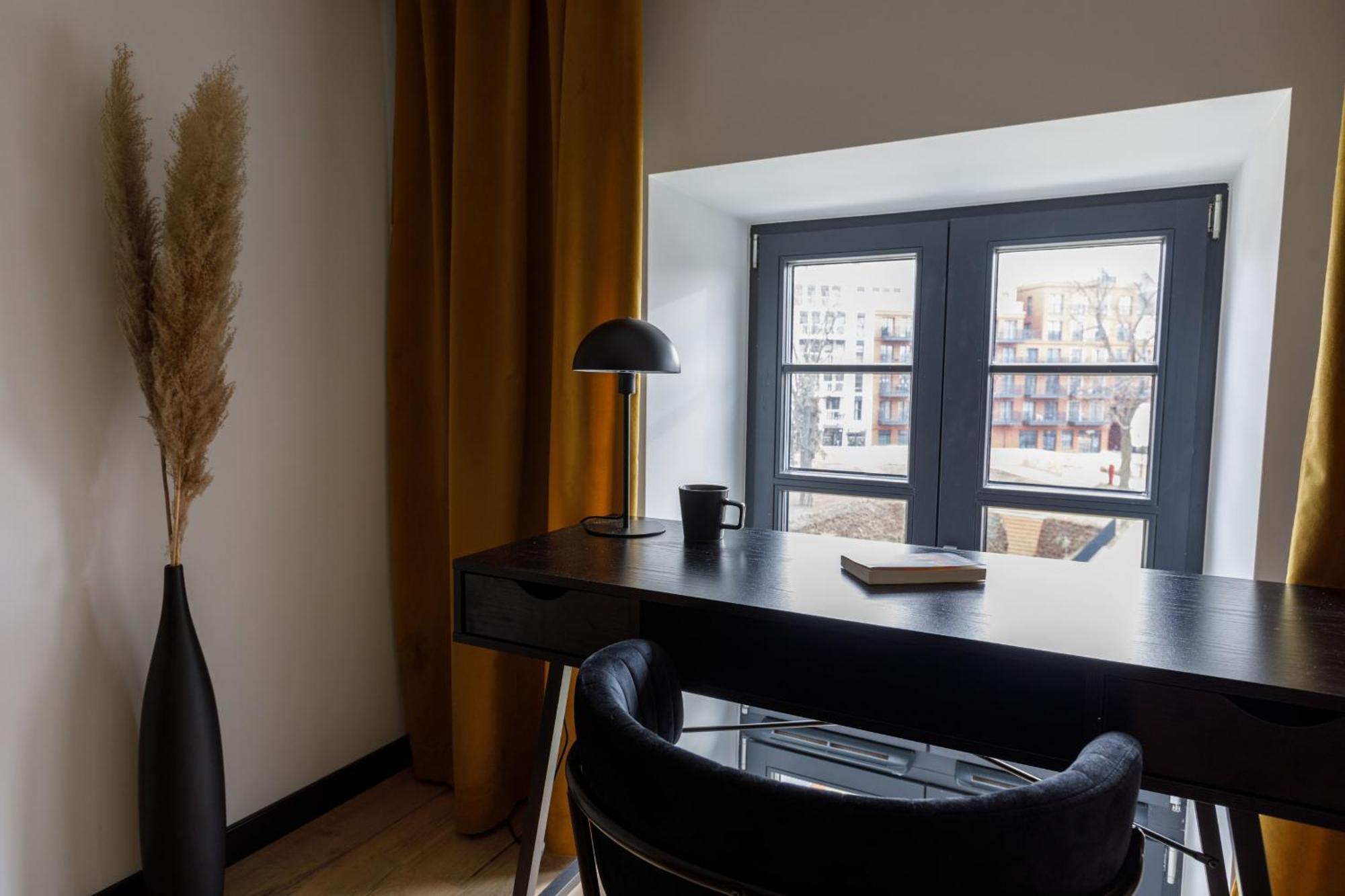 Golden - Stylish Loft - Great Location &jana Pawla33 Apartment